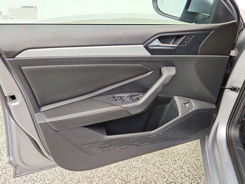 Used 2025 Volkswagen Jetta S FWD image 10