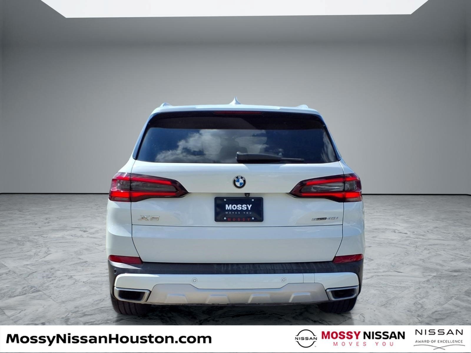 Used 2022 BMW X5 sDrive40i w/ Premium Package RWD image 6