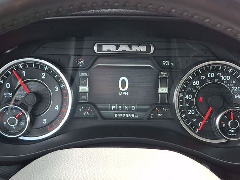 Certified 2024 RAM 2500 Laramie w/ Safety Group AWD/4WD image 22
