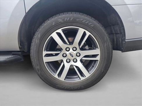 Used 2024 Ford Expedition Max Limited AWD/4WD image 10