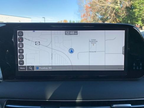 Used 2023 Hyundai Palisade Calligraphy image 25