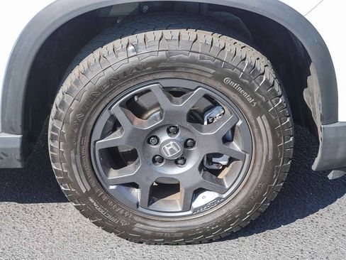 Used 2024 Honda Pilot TrailSport image 11