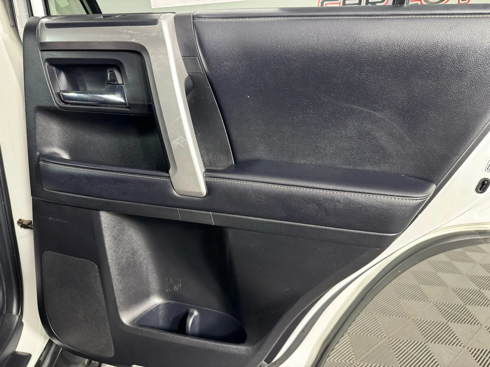 Used 2019 Toyota 4Runner SR5 Premium AWD/4WD image 43