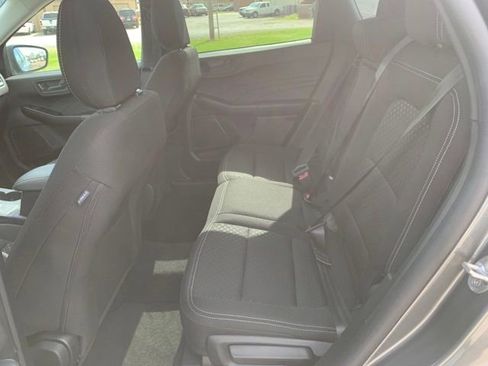 Used 2025 Ford Escape Active AWD/4WD image 22