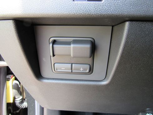 New 2026 Chevrolet Colorado LT w/ LT Convenience Package image 17