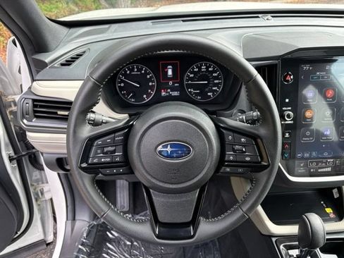 Used 2026 Subaru Forester Premium AWD/4WD image 27