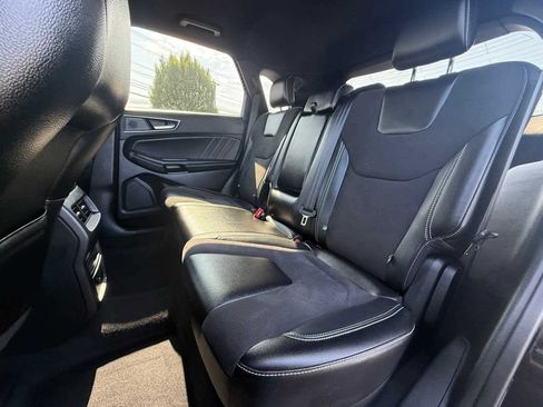 Used 2024 Ford Edge ST AWD/4WD image 11