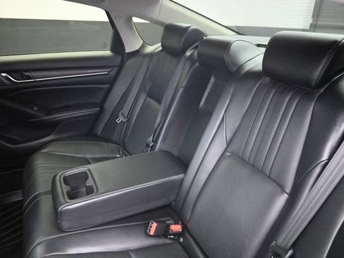 Certified 2022 Honda Accord Touring image 26