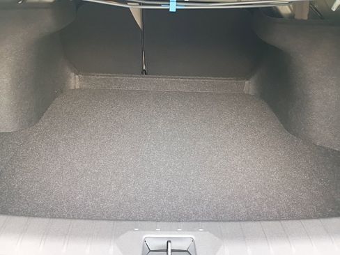 New 2026 Nissan Sentra SL w/ Floor Mat Package FWD image 7