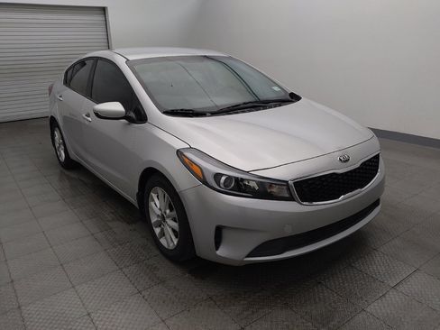 Used 2017 Kia Forte LX w/ LX Popular Package FWD image 13
