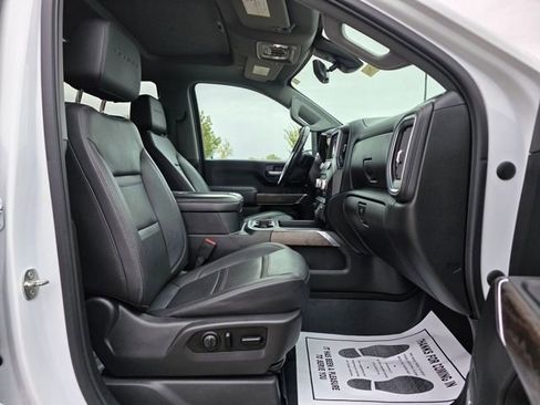 Used 2021 GMC Sierra 3500 Denali w/ Denali Ultimate Package image 27