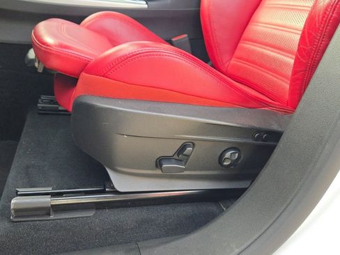 Used 2022 Alfa Romeo Stelvio Veloce image 23