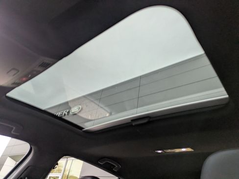 Used 2019 Volkswagen GTI S image 23