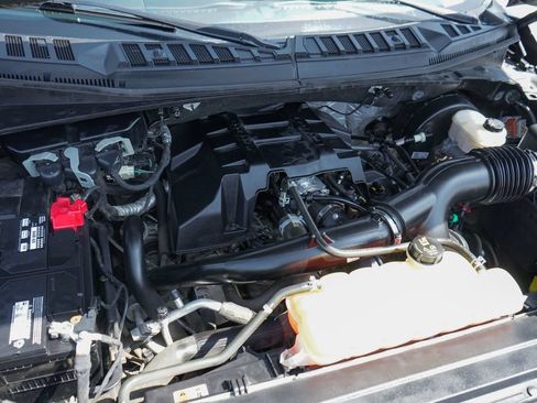 Used 2018 Ford F150 XLT w/ Equipment Group 301A Mid RWD image 7