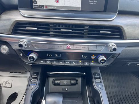 Used 2022 Kia Telluride SX w/ SX Prestige Package AWD/4WD image 16