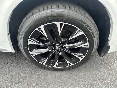 Certified 2026 MAZDA CX-90 3.3 Turbo S w/ Premium Plus AWD/4WD image 28