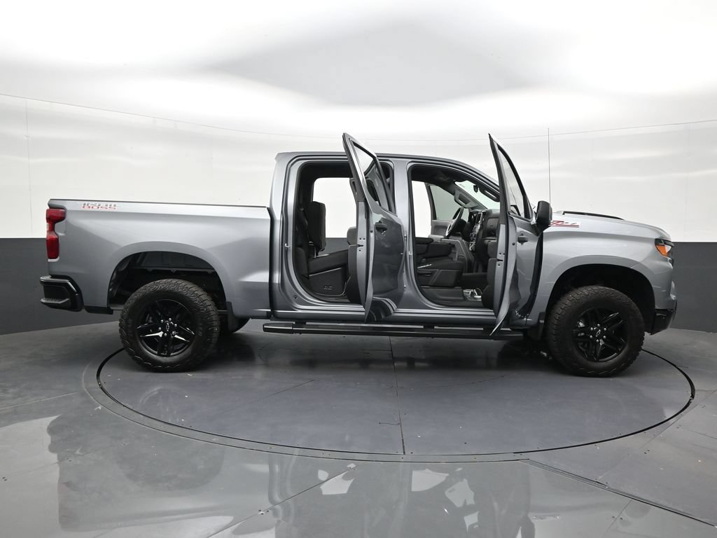 Used 2026 Chevrolet Silverado 1500 Custom Trail Boss AWD/4WD image 30