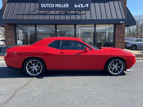 Used 2023 Dodge Challenger GT image 8
