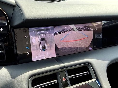 New 2025 Porsche Taycan image 34