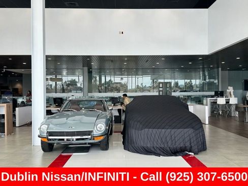 Used 2024 Toyota Corolla SE w/ SE Premium Package FWD image 58