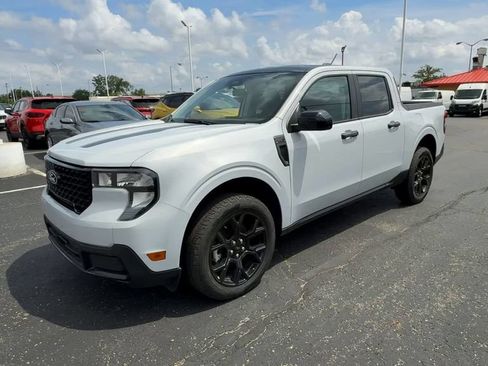 Used 2025 Ford Maverick XLT w/ Black Appearance Package AWD/4WD image 4