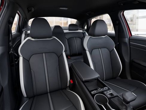 New 2026 Kia K5 GT-Line FWD image 17