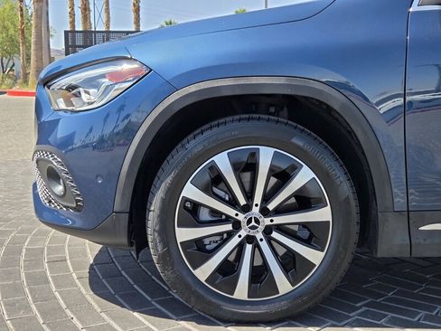 Certified 2021 Mercedes-Benz GLA 250 w/ Premium Package image 12