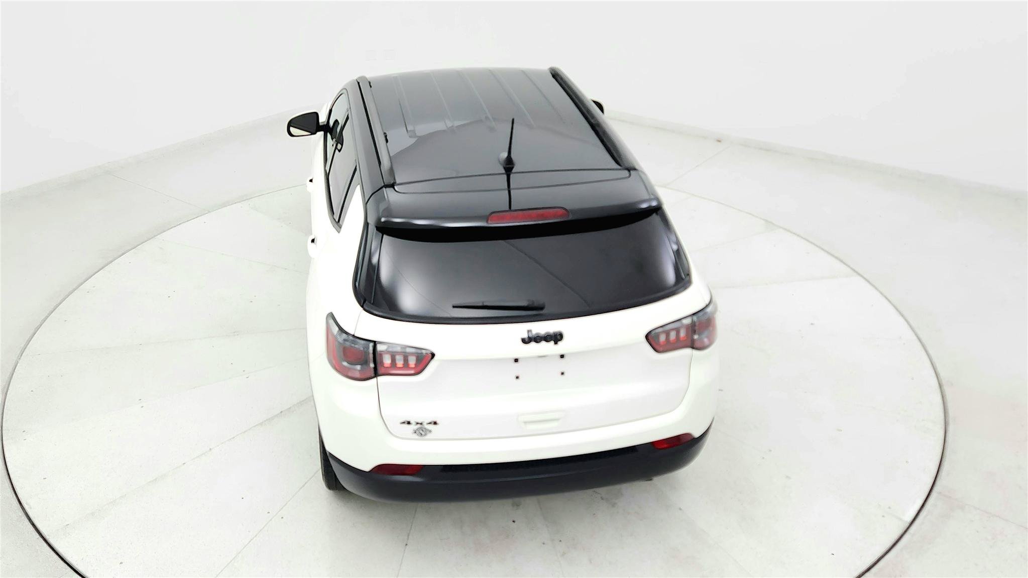 Used 2021 Jeep Compass Latitude AWD/4WD image 16