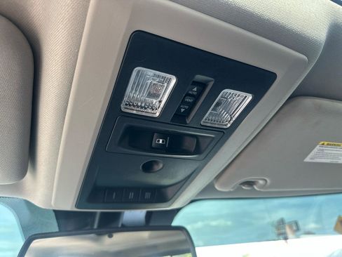 Used 2017 RAM 1500 Laramie w/ Convenience Group image 11