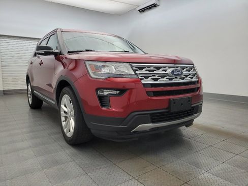 Used 2019 Ford Explorer XLT w/ Equipment Group 202A image 13