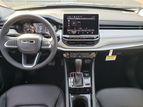New 2026 Jeep Compass Limited image 14