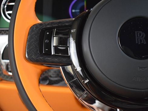 New 2026 Rolls-Royce Cullinan Black Badge image 27