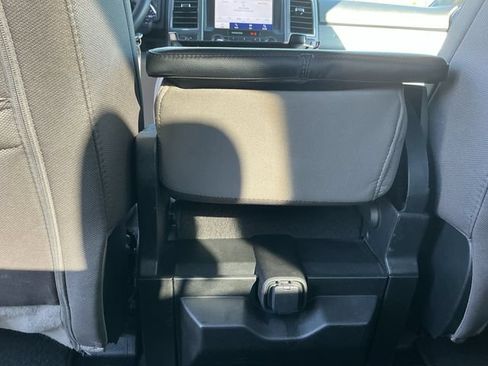 Used 2020 Ford F350 XLT w/ XLT Value Package AWD/4WD image 17