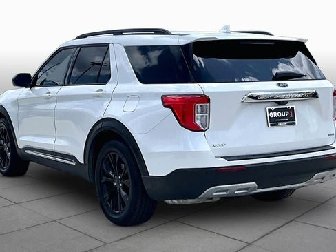 Used 2020 Ford Explorer XLT w/ Equipment Group 202A RWD image 12