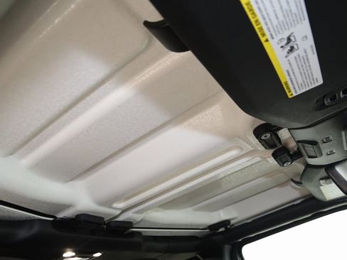 Used 2022 Jeep Wrangler Unlimited Sahara w/ Cold Weather Group image 12