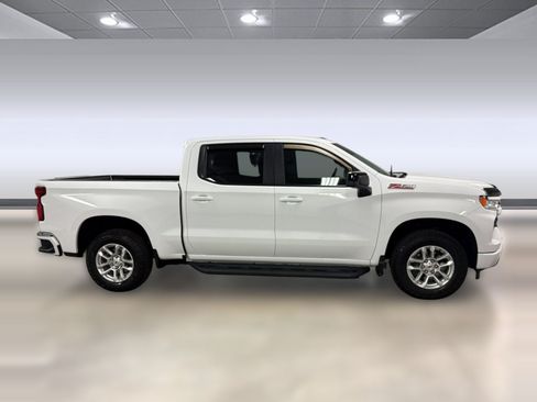 Used 2025 Chevrolet Silverado 1500 RST w/ Convenience Package II AWD/4WD image 6