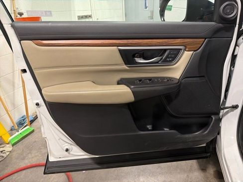 Used 2019 Honda CR-V EX-L image 7