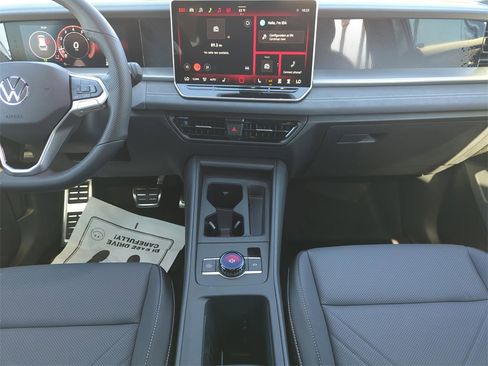 New 2026 Volkswagen Tiguan SE R-Line image 42