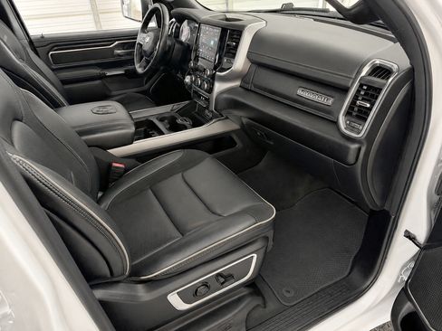 Used 2024 RAM 1500 Laramie RWD image 29