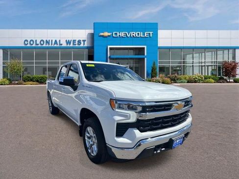 Used 2023 Chevrolet Silverado 1500 LT AWD/4WD image 14