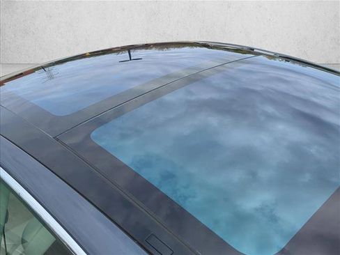 Used 2018 Tesla Model S 75D AWD/4WD image 25