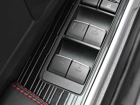 Used 2025 Toyota Sienna XSE image 13