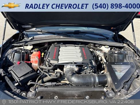 Used 2021 Chevrolet Camaro SS RWD image 13