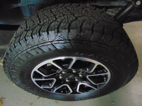 Used 2022 Ford F150 XLT w/ Equipment Group 302A High AWD/4WD image 6