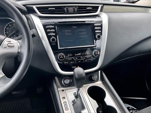 Used 2015 Nissan Murano S w/ Navigation Package AWD/4WD image 6