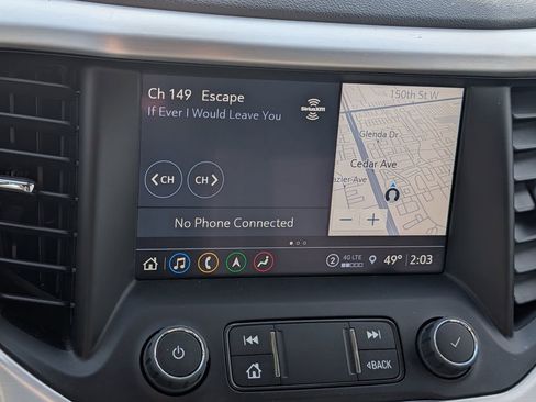 Used 2023 GMC Acadia SLT w/ Technology Package image 42