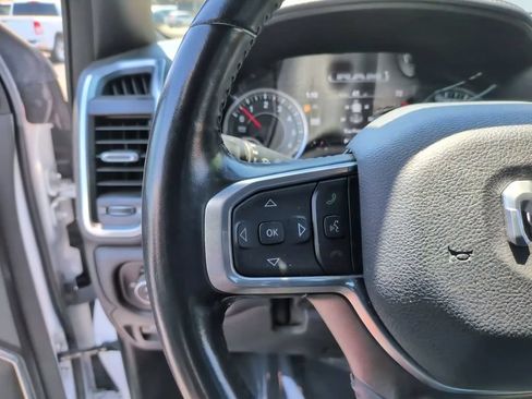 Used 2023 RAM 1500 Laramie AWD/4WD image 22