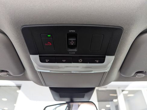 New 2025 Nissan Sentra SR w/ SR Premium Package image 28