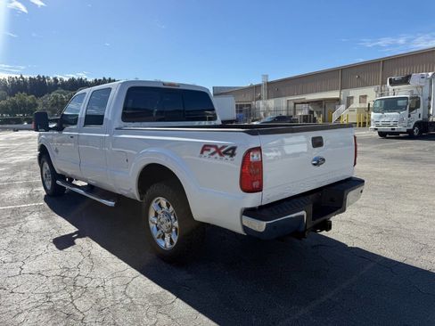 Used 2016 Ford F250 Lariat w/ Lariat Ultimate Package image 11