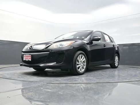 Used 2012 MAZDA MAZDA3 i Touring FWD image 29